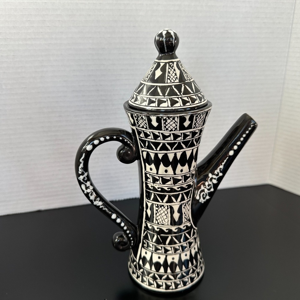Manna Pottery Handpainted Ceramic Pot for Tea, Coffee, or other Hot Beverages